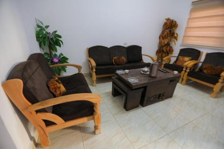 Furnished Apartment For Rent In Jarash شقة مفروشة للإيجار في جرش Phòng bức ảnh